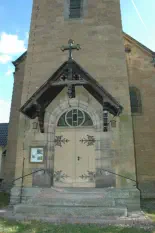 Eingang zur Kirche