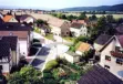 Blick zum Dorfplatz