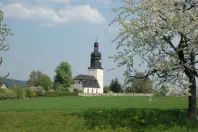 Kirche in Oberwellenborn