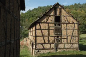 Scheune in Lehmbauweise