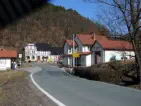 Ortseingang von Unterwellenborn her