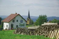 Wohnhaus am Ortsrand